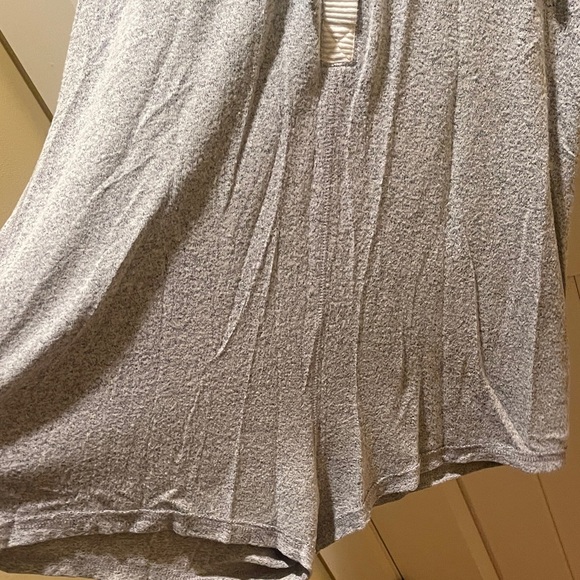 Abercrombie & Fitch Heather Gray Fleece Hoodie romper - Picture 3 of 5